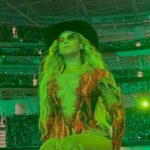 Vanessa Laine Bryant Instagram - Happy birthday @beyonce ❤️ #renaissance