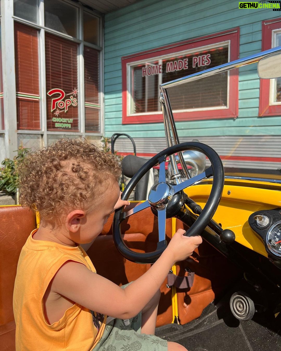 Vanessa Morgan Instagram - Getting to share Riverdale, one of the biggest journeys of my life, with my son, brings tears to my eyes. I’ll cherish these memories forever. ♥️