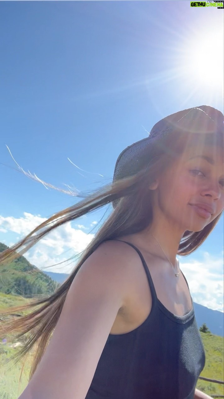 Vanessa Morgan Instagram - When you’ve been watching too much @yellowstone 🤠🐴 Jackson, Wyoming