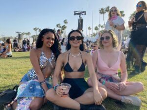 Vanessa Morgan Instagram - 3 fairies at coachella, a series 🧚🏽‍♀️🧚🏽🧚🏻‍♂️