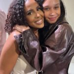 Vanessa Williams Instagram - The EYES have it! @amytheard #THRUMYEYES An unforgettable art experience, an unforgettable ARTIST! Was a pleasure hosting your night of expression! Love you Amy! Thank you @studiooneeightynine for dressing me! Thank you @raeshines for making this divine reconnection! Makeup @kenyascottmua @hairbytanye ❤️#ifeelpretty