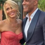 Vanessa Williams Instagram - Sisters, Friends, Costars for LIFE! @nicoleariparker @theericaash @boriskodjoe @iamrobireed @jossieharris Another marvelous @hollyrpeete @rodneypeete9 @hollyrodfdn #DesignCares event celebrating heroes and angels to support, care for and supply resources for autism and Parkinson’s disease. Dress @staud.clothing The Bee Hive