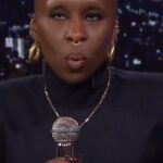 Vanessa Williams Instagram - Have yourself a Merry Little Christmas!🎄. @cynthiaerivo Thank you Sis for BLESSING that is YOU! ❤️
