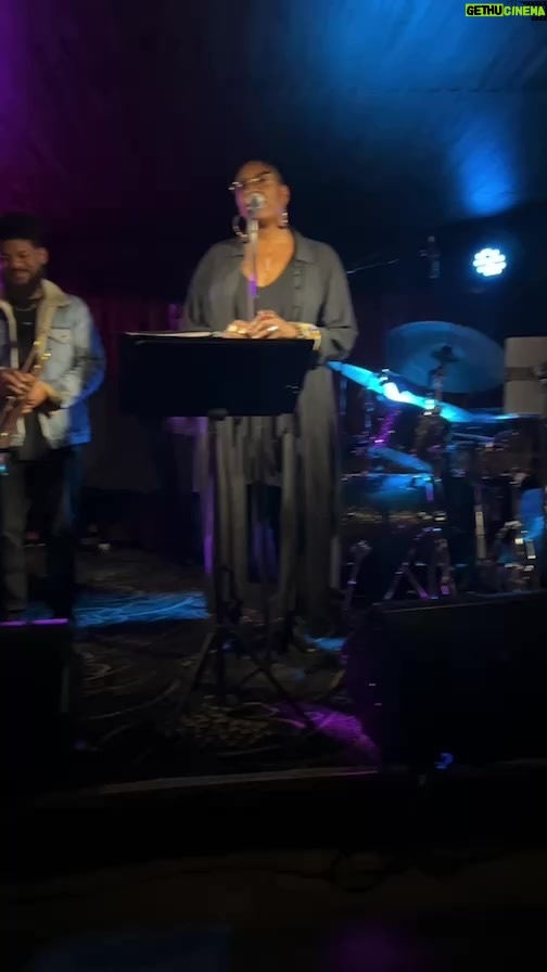 Vanessa Williams Instagram - “Ain’t supposed to be like this!” JESUS WEPT! @nailahporter HEALING US!