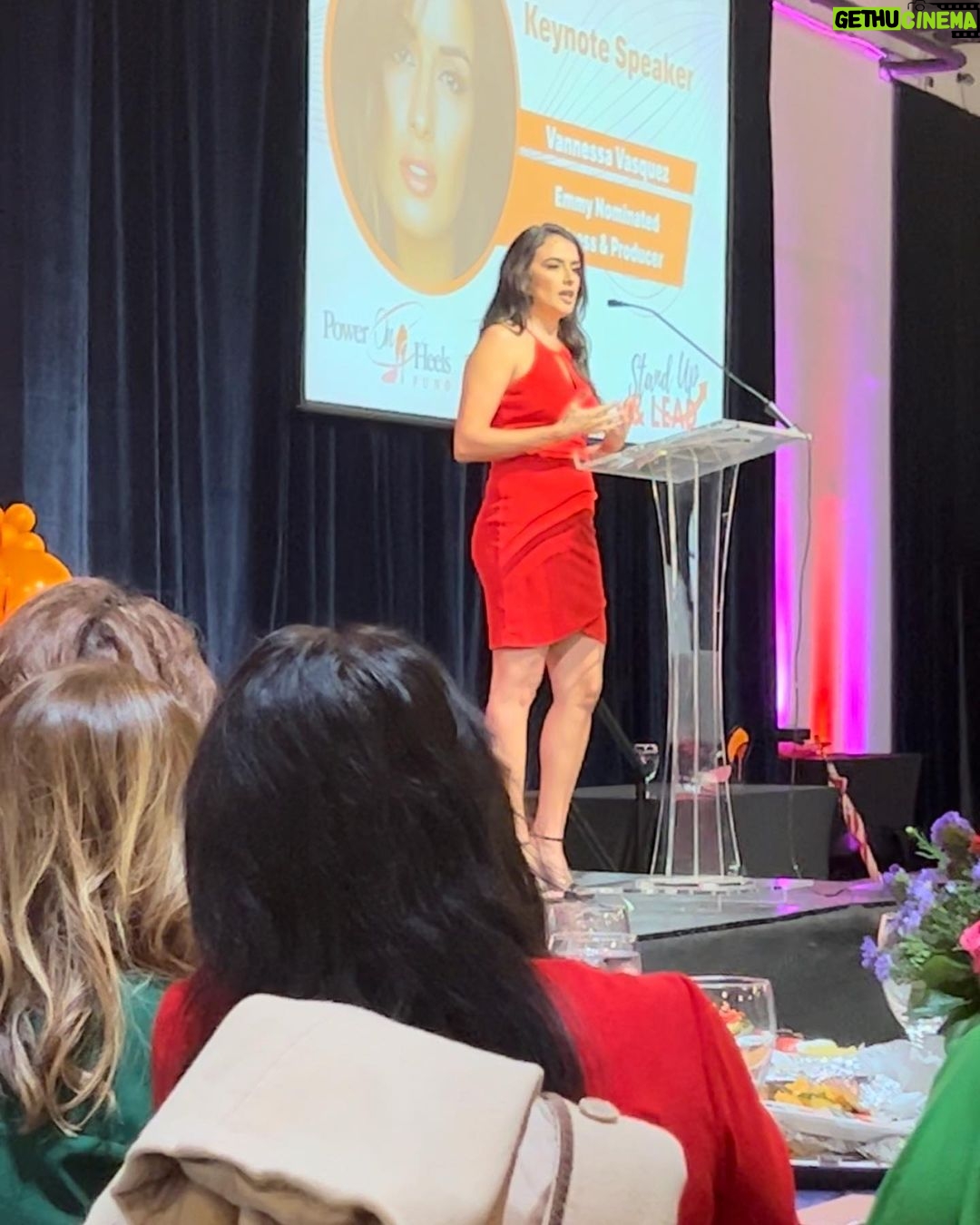 Vannessa Vasquez - 635 Likes - What an honor be spend Latina Equal pay day in my hometown Houston at the @poweronheelsf events with all of these Latina Baddies
Thank you for my Power Latina award 🥇 I’m still crying 😭
Thank you Yvette Mayo for having me ! You’re a s shero!!
Thank you to our sponsors @united @goyafoods @cbaldwinhotel @chase @cocacola
#sisepuede #pagame #latinaequalpay