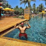 Varun Dhawan Instagram – Summertime