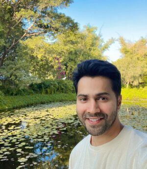 Varun Dhawan Instagram - Good morning ☀️