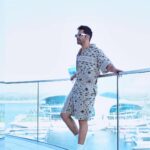 Varun Dhawan Instagram – Island boyee