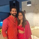 Varun Dhawan Instagram - Happy #karvachauth ♾❤️