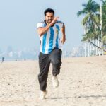 Varun Dhawan Instagram - For the love of the game @fifaworldcup @bombaytimes @prathameshb84 who u rooting for ?