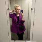 Varvara Shcherbakova Instagram - ОЙ, ВАРЕЧКА, КАК ВЫ ПОХУДЕЛИ??? РАССКАЖИТЕ!!! Рассказываю!!!!!!!!! Я сдала кровь на анализ пищевой непереносимости в клинике @immunohealth_rus 💁🏼‍♀️ Получила три списка продуктов: красный - то, что нельзя есть, тк мой организм это не принимает (КРАСНУЮ ИКРУ!!!😡😡😡); желтый - то, что будет можно на 2, 3 месяцы диеты, всё индивидуально; зеленый - то, что можно кушац😍 И вот, и всё) Завтра будет 3 месяца, как я на диете! Конечно, были срывы… И будут! Мне тяжело даются ограничения. Но я держусь, как могу! ХОСПАДЕ, пошли мне фотки в купальнике этим летом!!!!!! СПАСИБО ВСЕМ ПОКА (это не реклама, я получила реальный результат и делюсь) Смузи Стройность