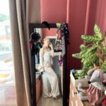 Varvara Shcherbakova Instagram – Невошедшее в сториз за последний месяц! Улыбаюсь всему тут)

Для ваших огонёчков!