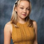 Varvara Shcherbakova Instagram - Я разобралась, как сделать эти фотки! Оказывается, это приложение! А я думала, что все мои знакомые сходили на фотосессию!!!