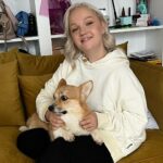 Varvara Shcherbakova Instagram - Журнал «Домашний очаг» в гостях у Варвары и Милагрос Щербаковых! Мейк энд хэир @ilonamakeup Фото @parfenyuk_olya Собачья жизнь