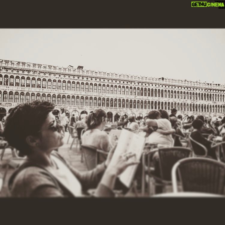 Vatan Şaşmaz Instagram - #venice #venedik #piazza #piazzavenezia