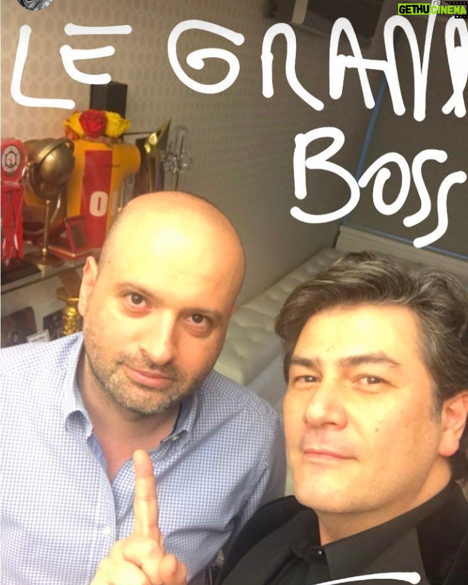 Vatan Şaşmaz Instagram - turkiyenin en buyuk konserini yapan adam @polatyagci 12 dev sanatci ile manisada #legrandboss