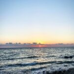 Vatan Şaşmaz Instagram – Haydi Abbas, vakit tamam; Akşam diyordun işte oldu akşam…#sunset #sundown #vanillasky #horizon #afternoon #twilight #arsuz
