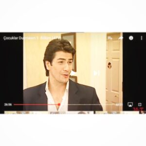 Vatan Şaşmaz Instagram - #efsanegeridöndü #tbt #geçmişzamanolurki #2002 #engin #dekoltekafa #cocuklarduymasin #yine #yeni #yeniden @birolguvenmint  @mehmetauf