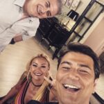 Vatan Şaşmaz Instagram – Yine Yeni Yeniden….15 yaşını dolduran Türkiye’nin klasiği dizimiz “çocuklar duymasın” bu akşam saat 20:00 de ayni kadrosu ve yepisyeni bölümüyle kanal D’de.bize şans dileyin 🙏🏼🤞🏼#cocuklarduymasin #dekoltekafa #Engin @mehmetauf @karadaglitamerr @birolguvenmint @pinaraltug_atacan @alpaslanozmol.official @cocuklarduymasin2017mint @zgunenc @volsev @kanald