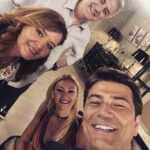 Vatan Şaşmaz Instagram – Yine Yeni Yeniden….15 yaşını dolduran Türkiye’nin klasiği dizimiz “çocuklar duymasın” bu akşam saat 20:00 de ayni kadrosu ve yepisyeni bölümüyle kanal D’de.bize şans dileyin 🙏🏼🤞🏼#cocuklarduymasin #dekoltekafa #Engin @mehmetauf @karadaglitamerr @birolguvenmint @pinaraltug_atacan @alpaslanozmol.official @cocuklarduymasin2017mint @zgunenc @volsev @kanald