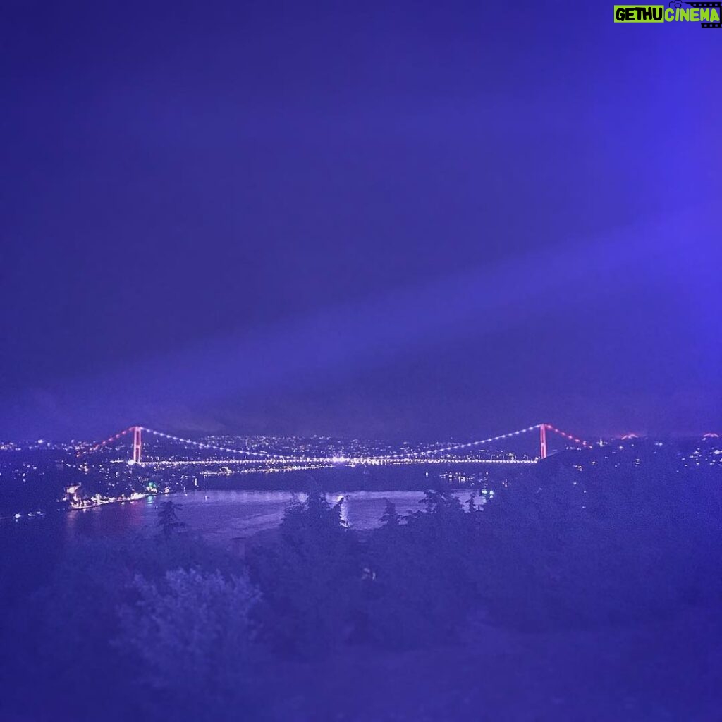 Vatan Şaşmaz Instagram - #istanbullovers #istanbulbosphorus #istanbulpage