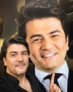 Vatan Şaşmaz Instagram - #herkeseiyipazarlar #memyselfandi #kendimle #selfie #selfiewithmyself