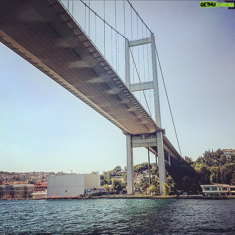 Vatan Şaşmaz Instagram - #Bosphorus #istanbul #turkey🇹🇷