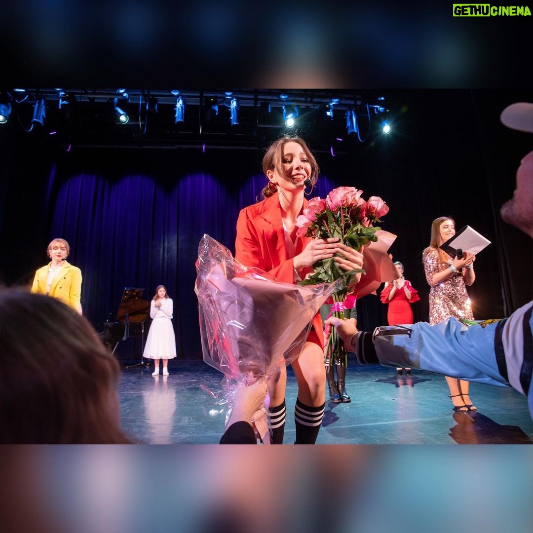 Vera Aldonina Instagram - SHOWTIME🎞 Моспродюсер