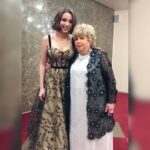 Vera Aldonina Instagram - Сегодня я была рада принять участие в новогоднем творческом вечере Ларисы Алексеевны Рубальской " Переведу часы назад… ” «Дотронься» Муз. Ю. Донская Сл. Л. Рубальская