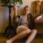 Vera Kotelnikova Instagram - Пришли @liepa_s и @mea_mur, поснимали меня, напоили кофе, ещё пытались накормить В Петербурге чудесные приятели, друзья, зрители <3