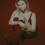 Vera Kotelnikova Instagram - Снимала @dashaeliseeva, красила @_yana_zhyk_makeup. Клевые девчонки!!!