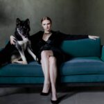 Vera Kotelnikova Instagram - Недавно, благодаря супер-Алине, мы реализовали проект совместно с приютом для собак «Дубовая роща» @chetire_lapi Как видите, чтобы в вашем доме жила роскошная собака, не нужно тратить кучу денег на ее приобретение в элитном питомнике, достаточно просто заботится. Любовь - лучшее украшение/лекарство/чувство/мотивация/сила…нужное подчеркнуть. Со мной на фото мистер Гром. Он потрясающе красив. Умен, очень добрый и игривый. И воспитанный! Знает команды! Я правда не понимаю, почему он в приюте, а не на ручках. Исправить это можно, если написать сюда @takemehome_7row #Гром_дубоваяроща7 _________ Фото: @grebennikov_evgeniy @itsmayonfire Мейкап: @oksana_muah @gutorova.marina.muah Любовь: @alyschastlivay