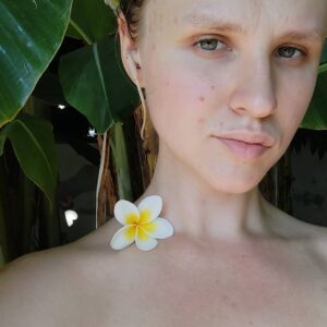Vera Kotelnikova Instagram - Ещё немного фоточек лица с отдыха. Сейчас у меня лицо снова приунывшее:-)))))))))