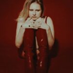 Vera Kotelnikova Instagram - Снимала @dashaeliseeva, красила @_yana_zhyk_makeup. Клевые девчонки!!!