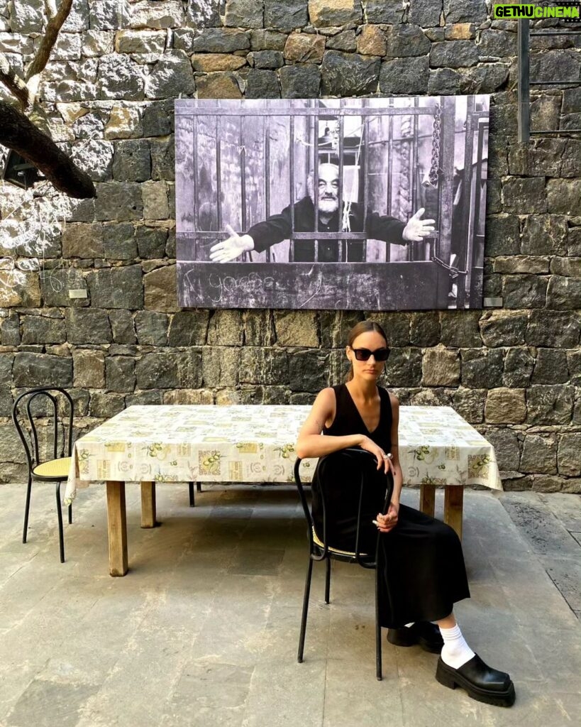 Vera Kotelnikova Instagram - Две мои любимые фотографии из прошлой поездки в Ереван