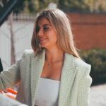 Veronica Bianchi Instagram - Moverme es parte de mi vida, pero moverse en este Changan es otra cosa😍. Atención a la parte que este UNI-T se estaciona SOLO, y nisiquiera tengo que estar dentro del auto. No me creen? Vean el video! Ahora entiendo por qué Changan fue elegida la mejor Marca 2023 y este UNI-T el mejor Diseño 2023 por la prensa especializada motor. @changanchile #publicidad “