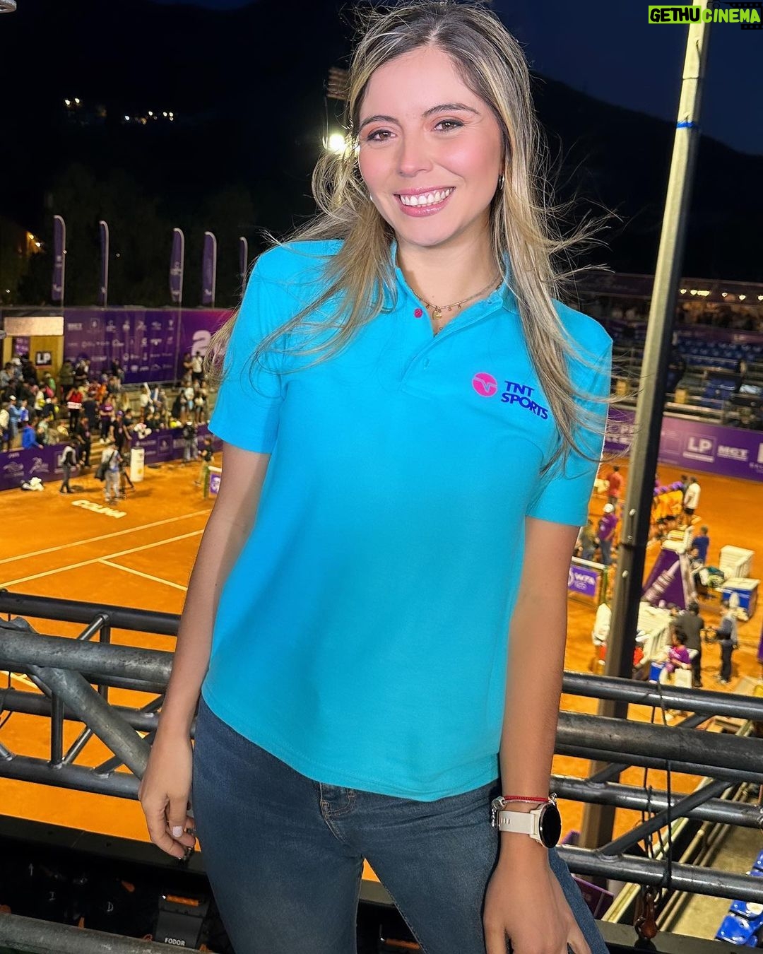 Veronica Bianchi Instagram - Se termina un lindo fin de semana 🎾📺⚽️❤️