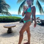 Veronica Bianchi Instagram - Hola!🍸☀️💚🛳️ Curaçao
