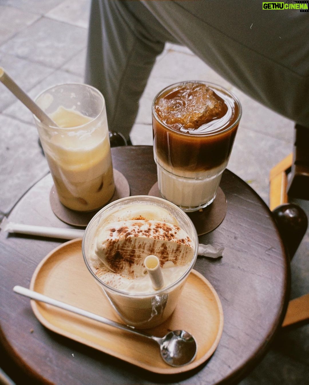 Veronica Ngo Instagram - Coffee day in Hanoi. W/ @huy.trn ❤️