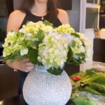 Veronica Ngo Instagram - Chủ nhật của người OCD là đây chứ đâu. Trông khi Chef nấu thật nhiều món ăn gia vị các kiểu. Thì có 1 đứa không chịu nổi nên dành cả thanh xuân đi dọn dẹp 🥰🥰🥰 Thành bà nội trợ thiệt òi 😂😂😂🫣🫣🫣