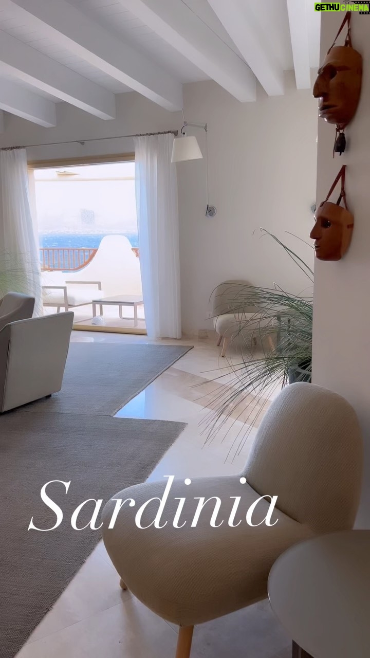 Veronica Ngo Instagram - Sardinia w Hubby ❤️ @huy.trn Hotel CalaCuncheddi