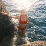 Veronica Ngo Instagram - The summer in Greece … #withyou @huy.trn Milos, Greece