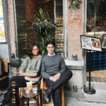 Veronica Ngo Instagram - Mỗi lần quay lại Hanoi là lại thích ra đây ngồi. Vì cái không khí của nhà thờ. Hnay trời mát nữa, nên hai vợ chồng rất thích ❤️❤️❤️