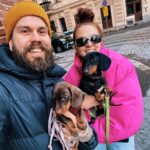 Veronica Verho Instagram - Käytiin koko perheen voimin äänestämässä! 🐶 Jos sä et käynyt itse ennakkoon äänestämässä niin muistahan tehä se sunnuntaina. ❤️