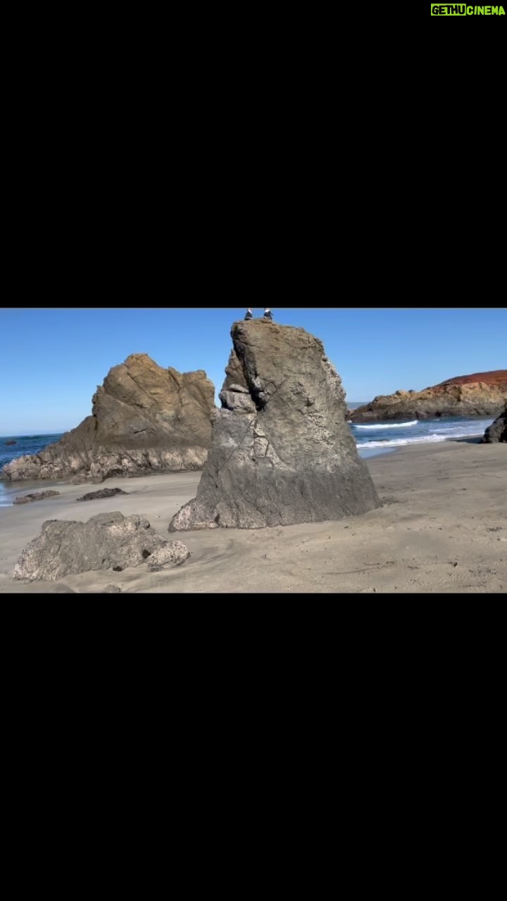 Viacheslav Borshchev Instagram - #dancinginamoonlight #justdance #goodvibes Glass Beach Fort Bragg, Ca
