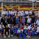 Viacheslav Borshchev Instagram - Федерация кикбоксинга России ценит и гордится своими спортсменами. Они оставили яркий след в истории российского и международного кикбоксинга. Некоторые из них продолжают покорять пьедесталы. Одним из таких чемпионов стал Вячеслав Борщев @slavaclaus - мастер спорта международного класса по кикбоксингу, чемпион мира, многократный победитель российских и международных соревнований по кикбоксингу. Выступал в дисциплине К1. О своей карьере в кикбоксинге он вспоминает так: «Наверно, первый очень важный этап для меня был в 2006 году на первенстве России в городе Ступино. Я одержал победу в 3 боях, 2 из которых завершил досрочно. Тогда я впервые осознал, что я, так сказать, могу. С тех пор для меня все изменилось, и я окончательно решил связать свою жизнь со спортом. Важной победой так же было первенство Европы в Хорватии. А самая большая победа это, все-таки, чемпионат мира в Македонии 2011 году. Вспоминаю это время с теплом. Помню, какой большой вклад сделали все тренера, волгоградские и национальной сборной, как поддерживали Федерации - общероссийская и волгоградская, и какие отличные у меня были соратники, со многими дружим до сих пор. Было очень классное время. Желаю всем только самого доброго, большое спасибо всем участникам этого потрясающего коллектива!» Вячеслав продолжает свой спортивный путь. На данный момент он является профессиональным бойцом UFC.