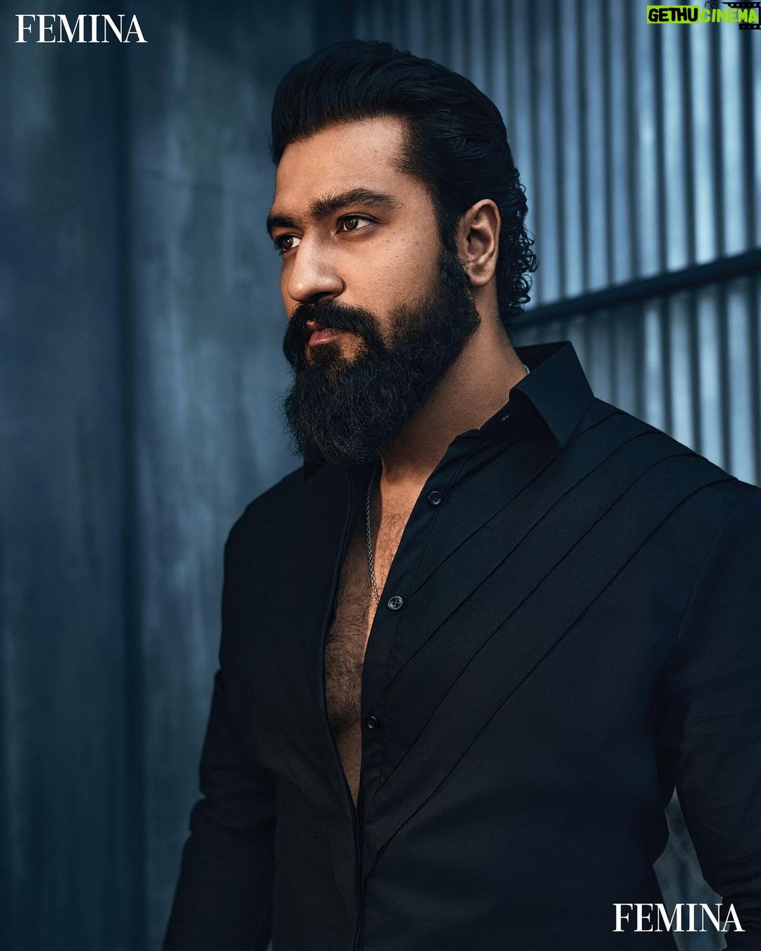 Vicky Kaushal Instagram - December with @feminaindia 🙌🏾