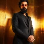 Vicky Kaushal Instagram – We like our koffee black!