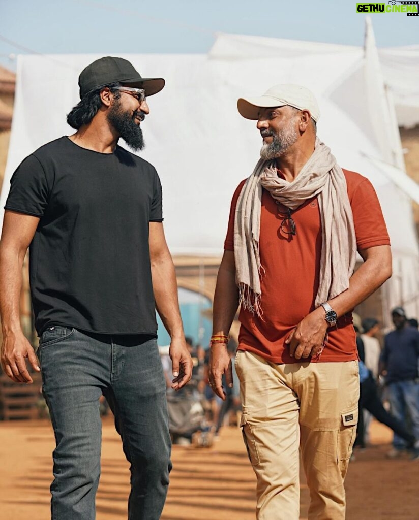 Vicky Kaushal Instagram - Last day on set for this year. Ending the year by completing the biggest action sequence of my career so far. 2023, you have been truly gratifying… Walking into 2024 hungrier than ever before! . #छावा 🚩