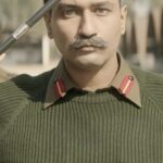 Vicky Kaushal Instagram - Our tribute song to the Indian Army! 🇮🇳❤️ . #BadhteChalo full song out now, tune in! #Samबहादुर in cinemas 1.12.2023 #SamIsHere @meghnagulzar @sanyamalhotra_ @fatimasanashaikh @ronnie.screwvala #Gulzar @shankarehsaanloy @shankar.mahadevan @vishaldadlani @aslidivyakumar @vijayganguly @bhavani.iyer @ishantanus @rsvpmovies @maharrshshah @zeemusiccompany